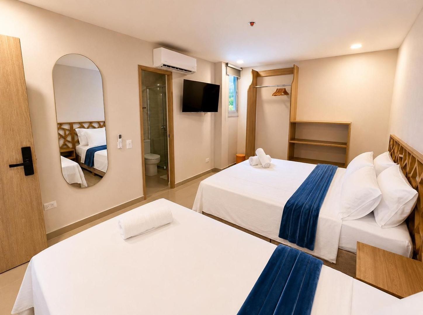Hotel Azure
